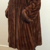 pelliccia di visone lunga