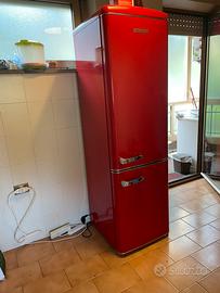 Frigo rosso