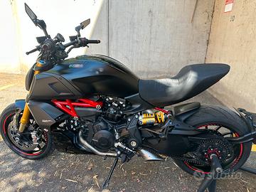 Ducati Diavel 1260 S Black Stealth