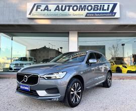 VOLVO XC60 B4 (d) AWD Geartronic Momentum Pro