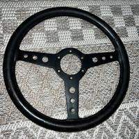 Volante momo monza