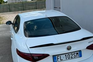 Alfa romeo giulia 2.2 150cv