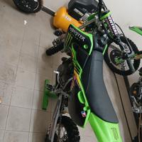 Kawasaki kx 65 mini cross