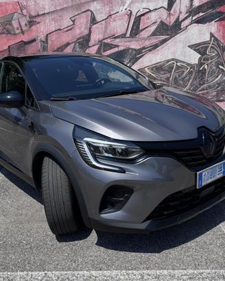 Renault Captur Full Hybrid Rive Gauche