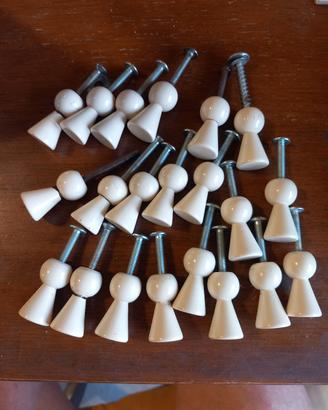 pomelli legno per sportelli 