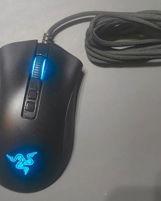 Razer DeathAdder V2 USB Mouse da Gaming Cablato
