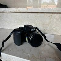 Nikon Coolpix B700