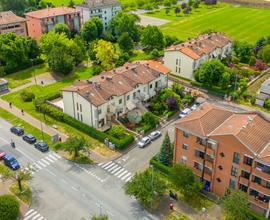 VILLA A SCHIERA A PARMA