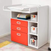 Fasciatoio IKEA Stuva rosso, armadio e cassettiera