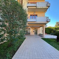 4 LOCALI A CASTELLALTO