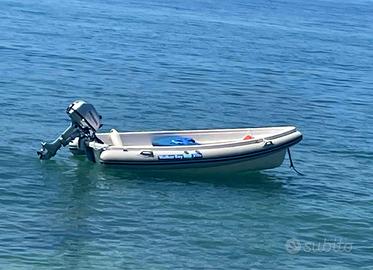 Splendida barca a vela walker bay