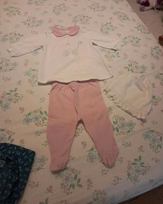 completino bimba a cappellino