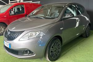 Lancia ypsilon 2023 hybrid