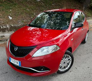 Lancia Ypsilon 1.2 Benzina 69 CV Silver 2016