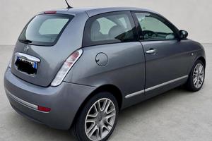 Lancia ypsilon Diva