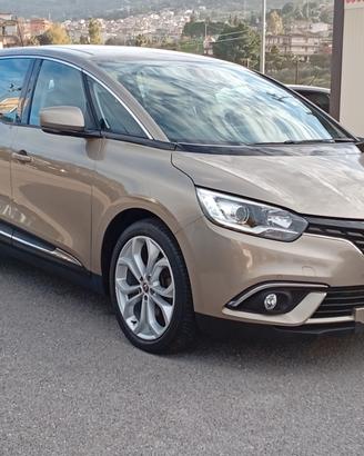 Renault Grand Scenic Blue dCi 120 CV Initiale Pari