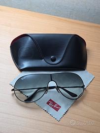 Occhiali da sole Ray-Ban RB3250 006/8G - Black