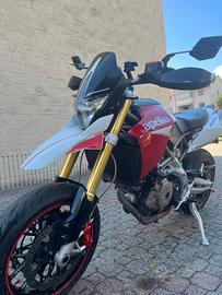 Aprilia Dorsoduro 750