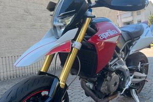 Aprilia Dorsoduro 750