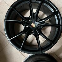 Porsche cerchi 20 pollici originali.