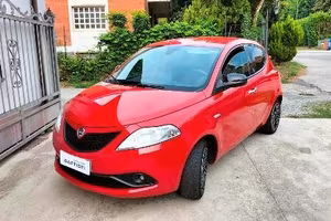 Lancia Ypsilon 1.0 70cv 5 p. Hybrid Gold PARI AL N