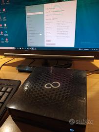 FUJITSU ESPRIMO Q520...(VENDUTO)