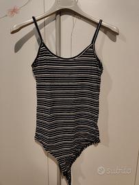 Body a strisce bianche e blu