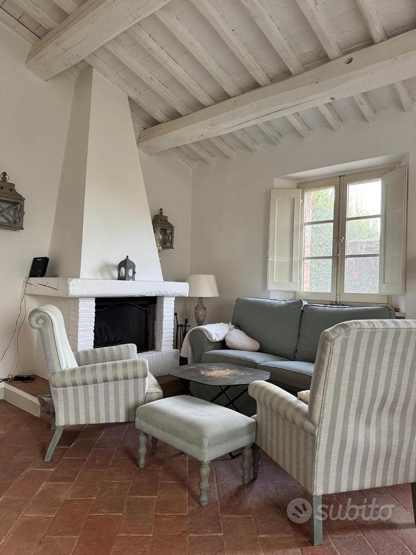 Shabby Chic Ikea Mobile Sala Pranzo Divani Shabby Chic Ikea Divani