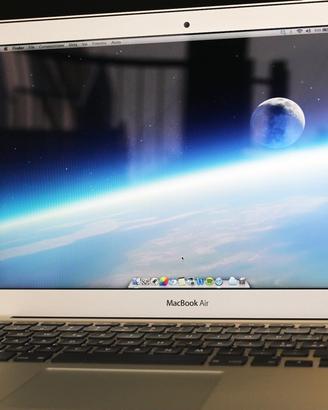 MacBook Air 13" 2014 – Perfettamente funzionante