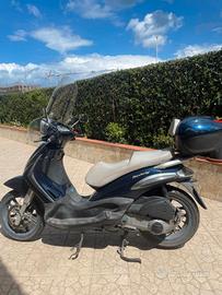 Beverly tourer 250