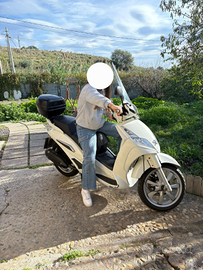 Peugeot geopolis 300 2014