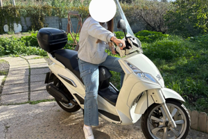 Peugeot geopolis 300 2014