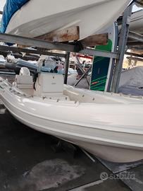 clubman 21 joker boat