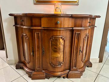 Credenzina in legno massello stile classico