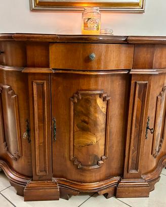 Credenzina in legno massello stile classico