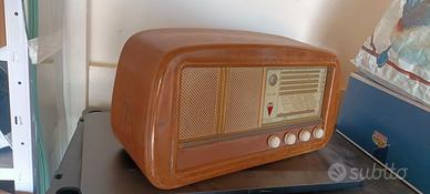 Vecchia radio