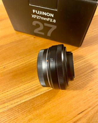 Obiettivo Fujifilm Fujinon xf27