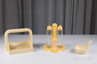 Set cucina “Particolari” Rossari per Guzzini