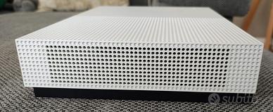 Xbox One S 512GB – Perfetta, come nuova! 🎮