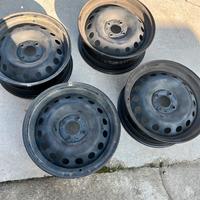 4 Cerchi 15’ Renault