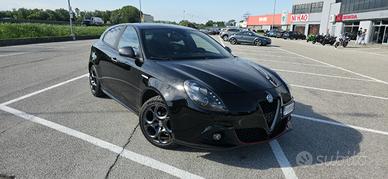 Afa Romeo Giulietta Super Carbon Look