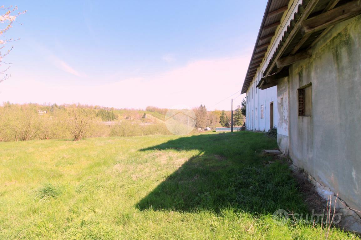 RUSTICO A BALDISSERO D'ALBA - Altro