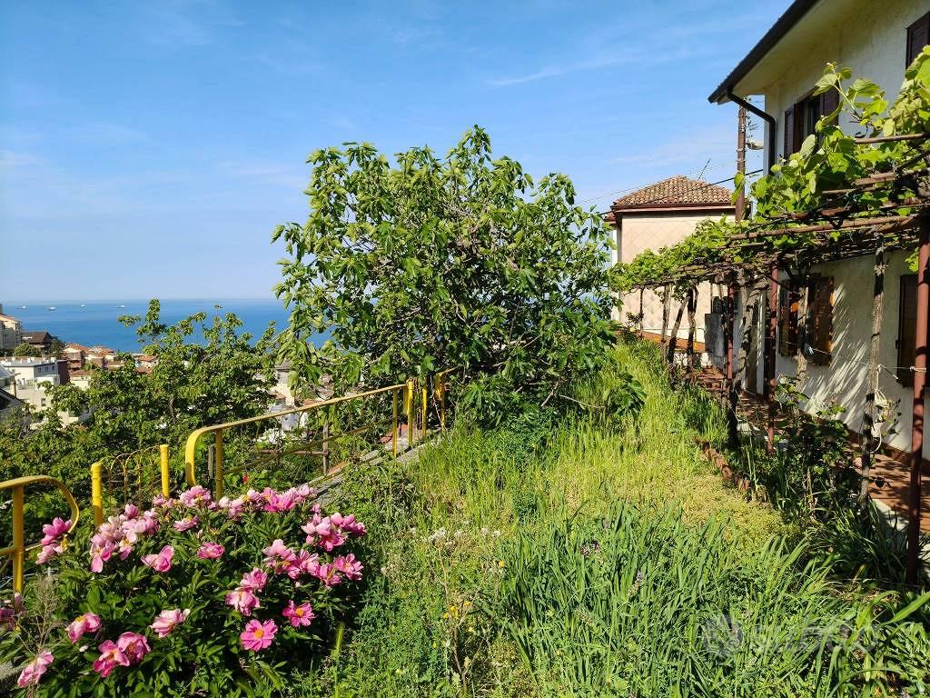 Villa di 208 m² con 5 locali a Trieste