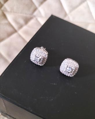 Orecchini quadrati a lobo in argento 925