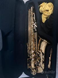 saxophone 