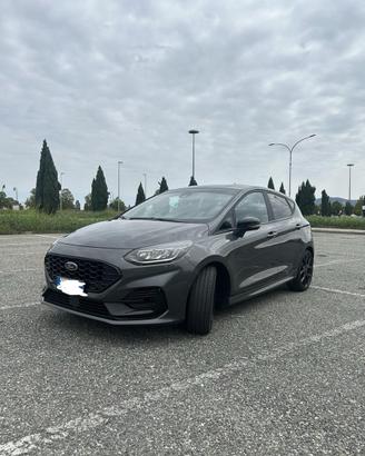 Fiesta st line hybrid 2022