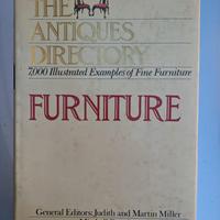 libro su arredamento