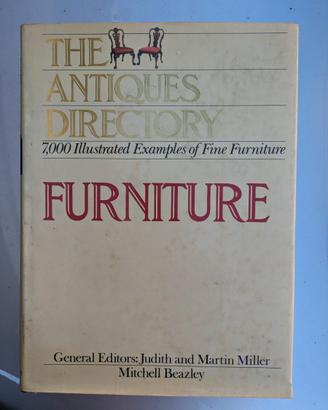 libro su arredamento