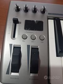 Tastiera Acorn Masterkey 49