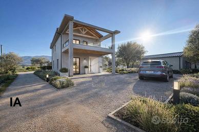 VILLA SINGOLA A MONTALTO UFFUGO